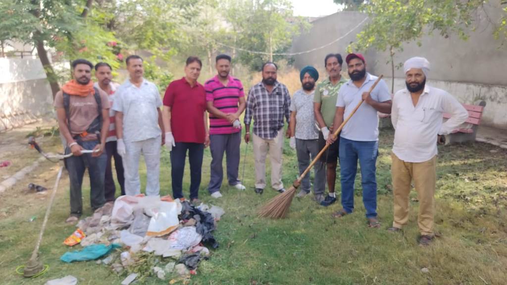 मरुस्थलीकरण रोकें सूखे का मुकाबला करें धरती को हराभरा बनाएं  उपकार सिंह समाज सेवी